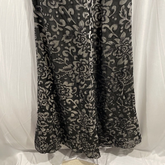 NWT $538 La Femme [ 8 ] Burnout‎ Velvet Column Gown in Black/Gunmetal - Picture 14 of 14